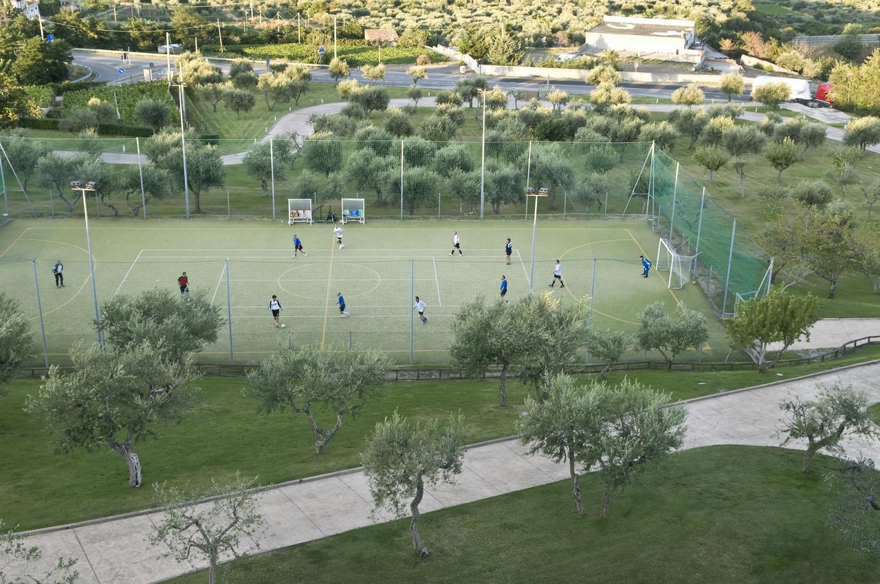 Barile Grand Hotel Garden מראה חיצוני תמונה