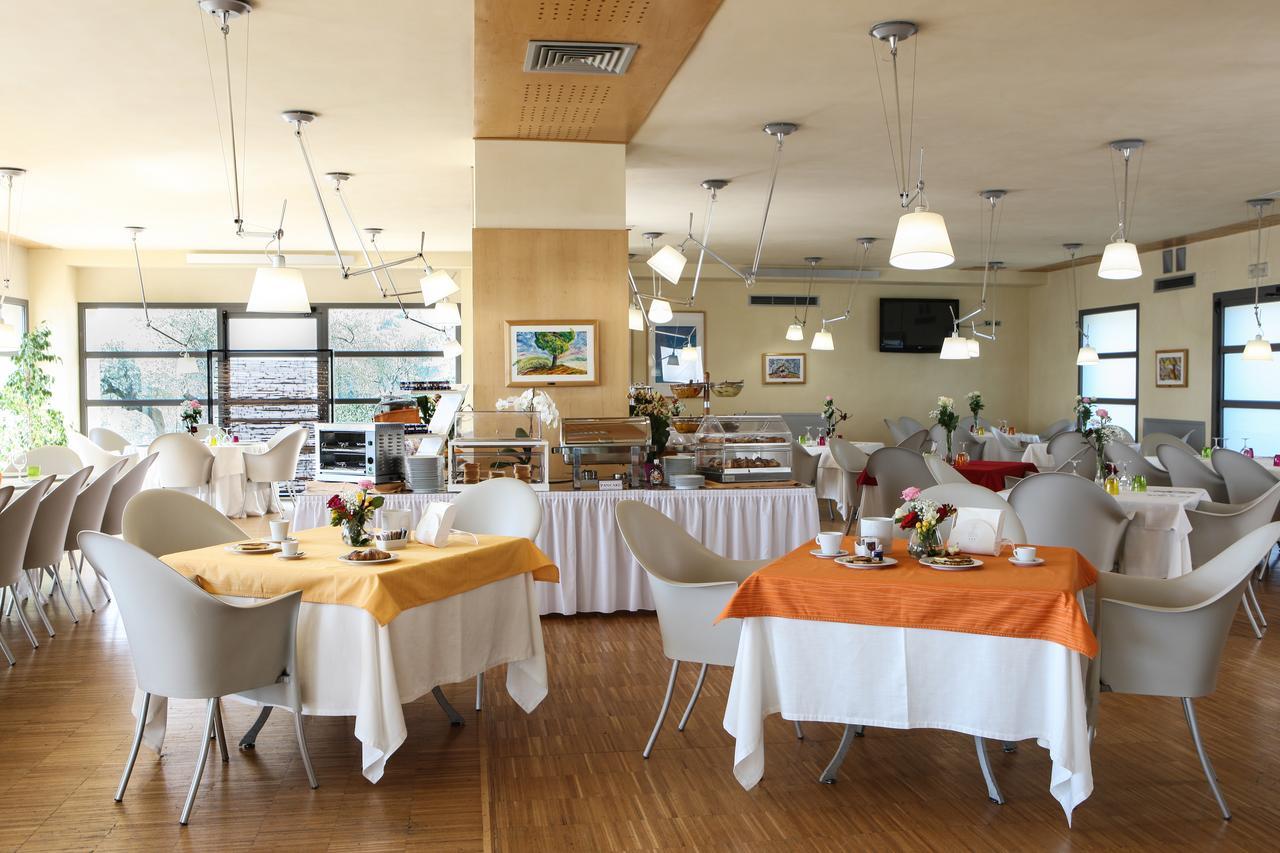 Barile Grand Hotel Garden מראה חיצוני תמונה